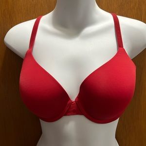 Victoria’s Secret uplift semi Demi